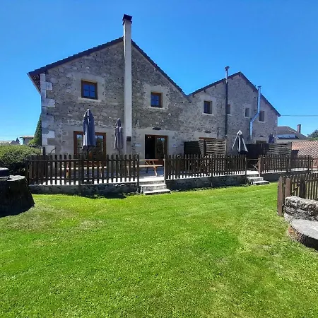 Character 2 Bed Within Walking Distance Of Bar/restaurants Vakantiehuis